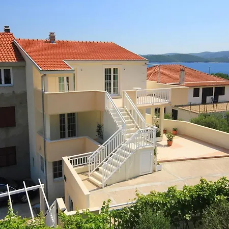 Apartamento With Parking Space - Peljesac - 10173
