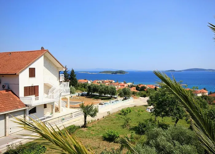 Appartement With Parking Space - Peljesac - 10173 *