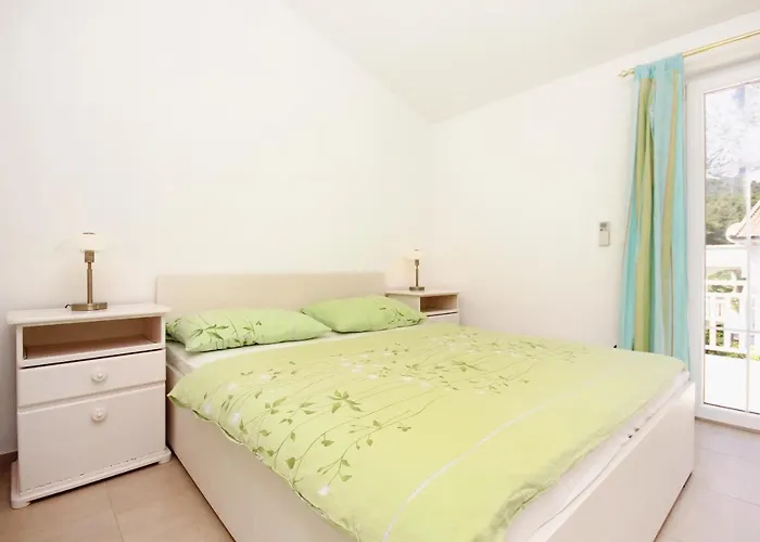 With Parking Space - Peljesac - 10173 Apartment *