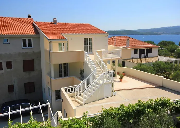 Apartment With Parking Space - Peljesac - 10173
