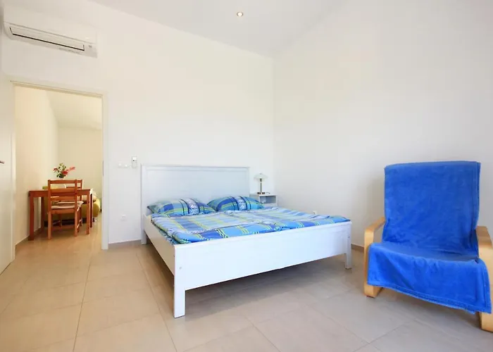 Apartment With Parking Space - Peljesac - 10173